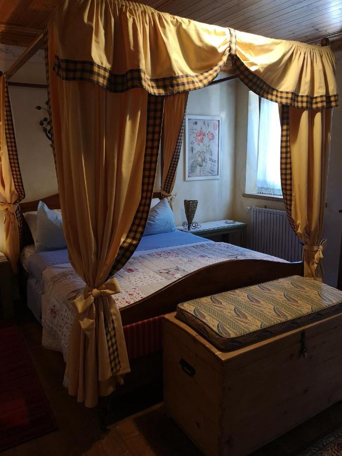 Bed and Breakfast East Wind Medea Exterior foto