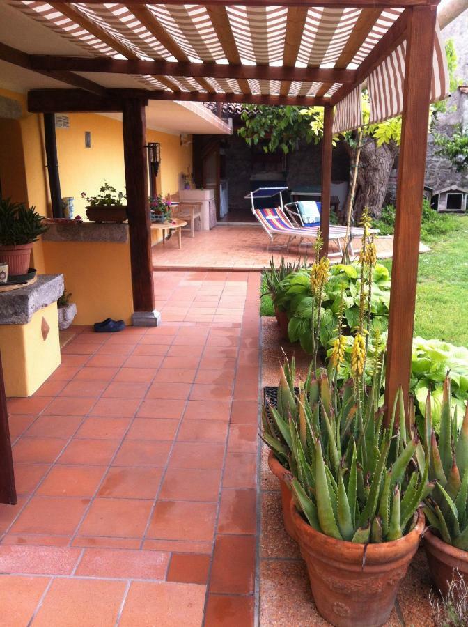 Bed and Breakfast East Wind Medea Exterior foto